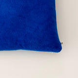 Terry Kissen Uni | Deep Blue